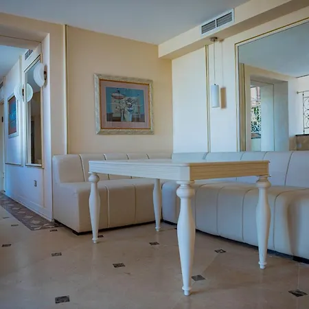 Menada In Golden Rainbow Apartament Sunny Beach