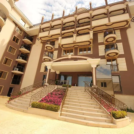 Menada In Golden Rainbow Apartament *